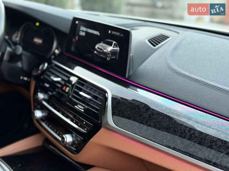 Седан BMW 5 Series 2017 в Миколаєві