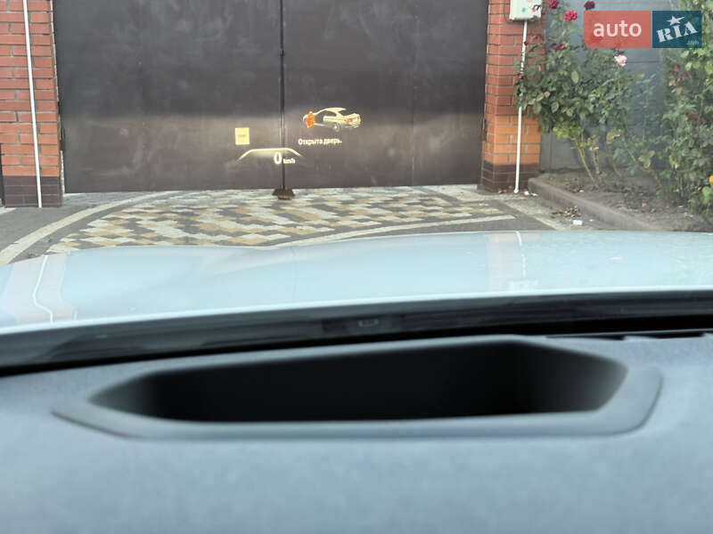 Седан BMW 5 Series 2017 в Миколаєві