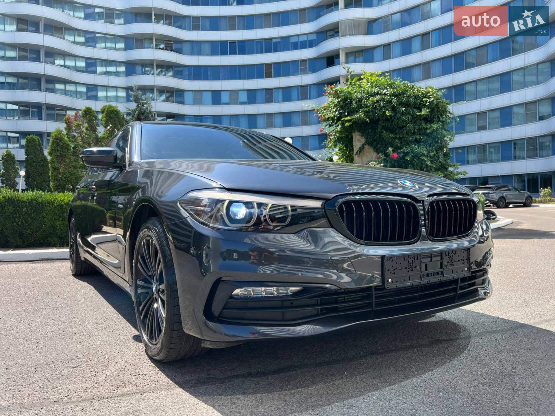 2017 BMW 5er - мініатюра 2