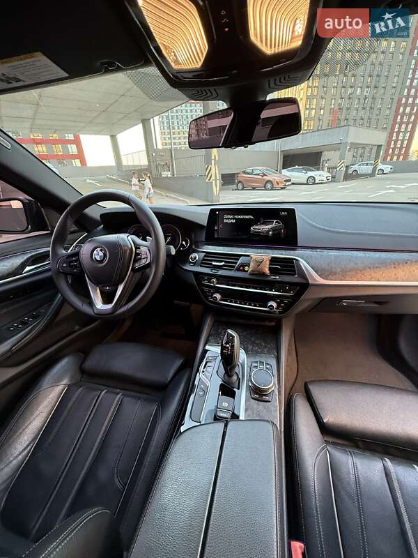 Седан BMW 5 Series 2017 в Києві