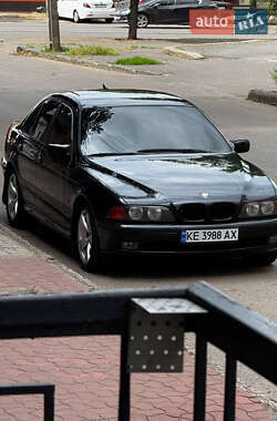 Седан BMW 5 Series 1997 в Киеве