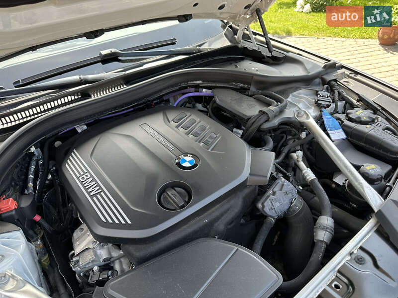 Седан BMW 5 Series 2020 в Ивано-Франковске