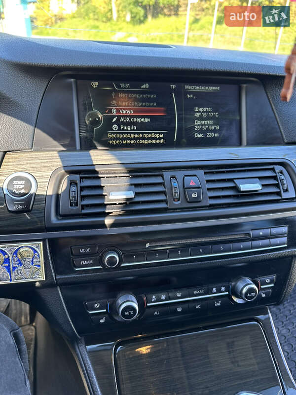 Седан BMW 5 Series 2013 в Чернівцях