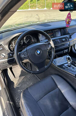 Седан BMW 5 Series 2013 в 