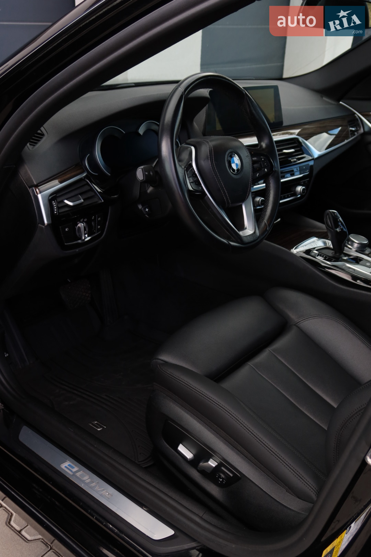 2018 BMW 5er - мініатюра 13