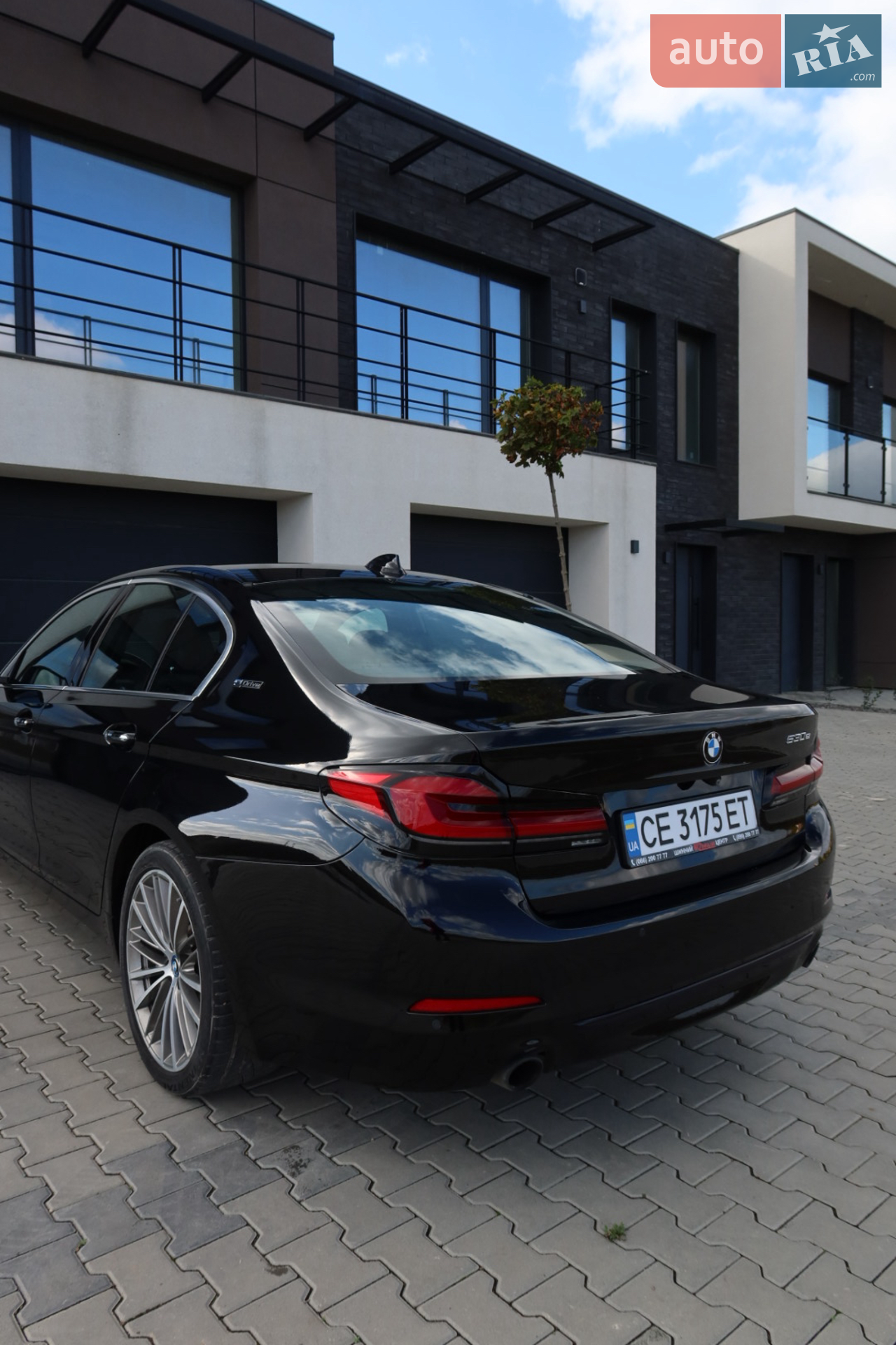 2018 BMW 5er - мініатюра 2