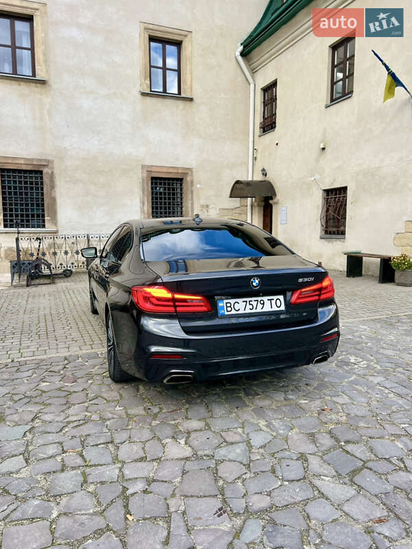 Седан BMW 5 Series 2017 в Львове