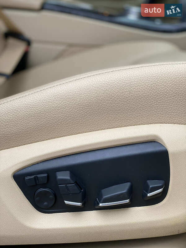 Седан BMW 5 Series 2014 в Тернополе