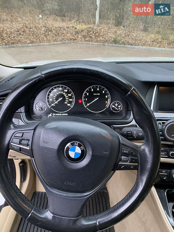 Седан BMW 5 Series 2014 в Тернополе