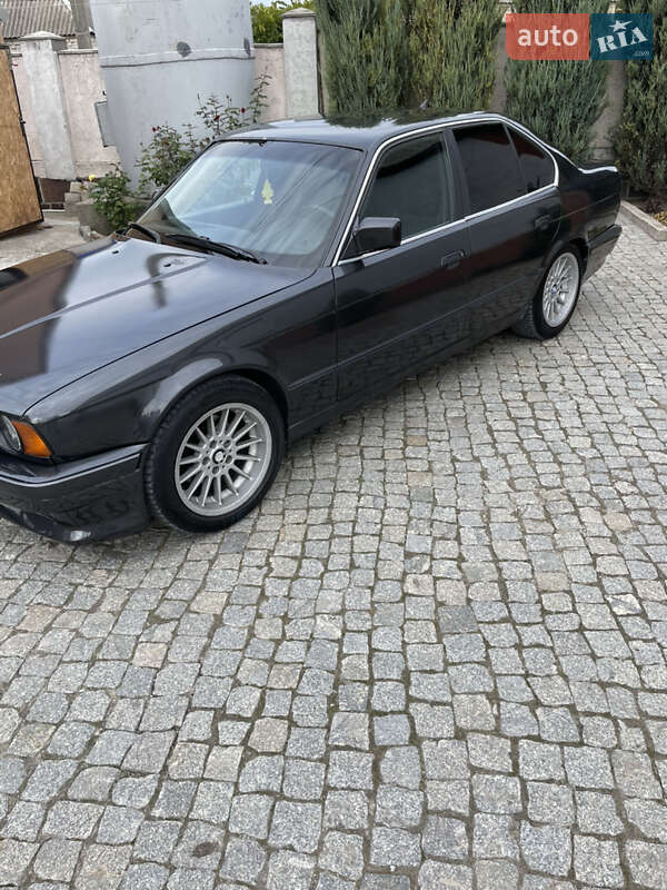 Седан BMW 5 Series 1990 в Запоріжжі фото 4 Седан BMW 5 Series 1990 в Запоріжжі
