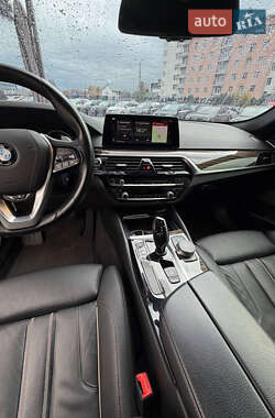 Седан BMW 5 Series 2019 в 