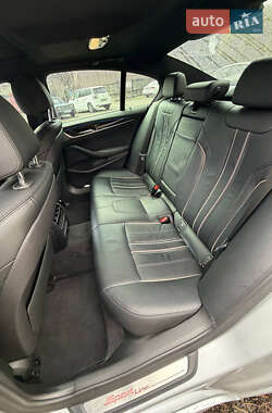 Седан BMW 5 Series 2019 в 