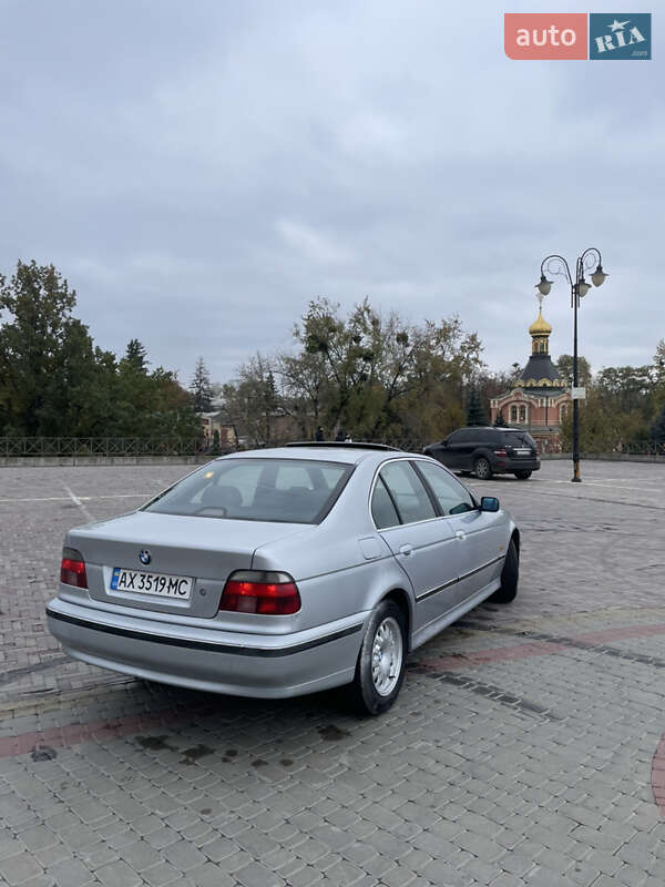 Седан BMW 5 Series 1998 в Харкові
