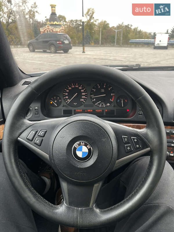 Седан BMW 5 Series 1998 в Харкові
