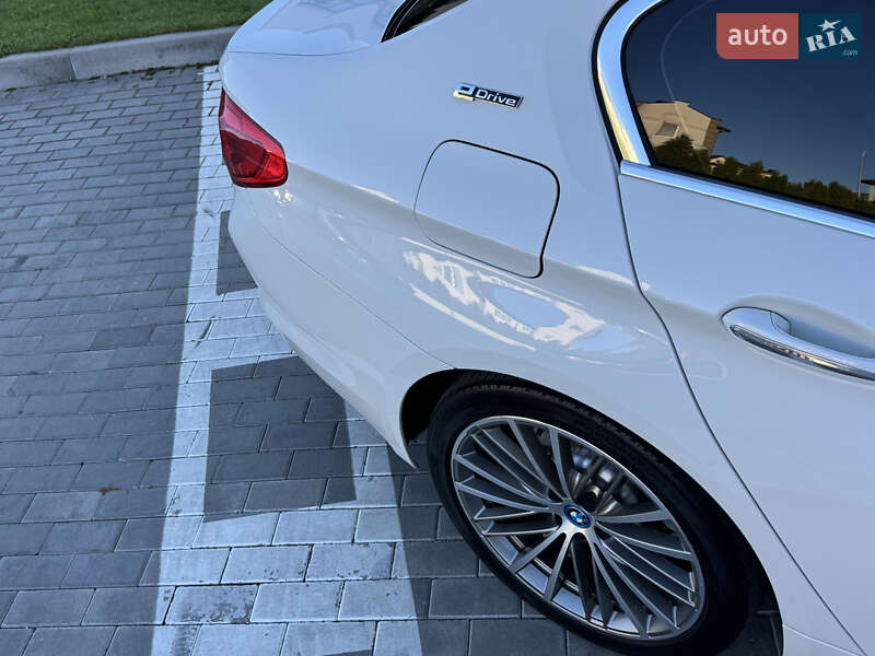 Седан BMW 5 Series 2018 в Ровно фото 22 Седан BMW 5 Series 2018 в Ровно