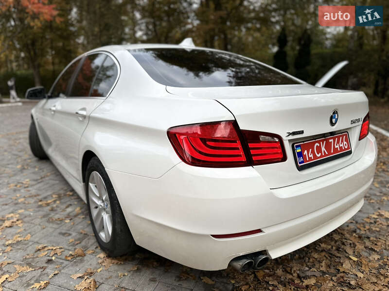 Седан BMW 5 Series 2013 в Дрогобичі