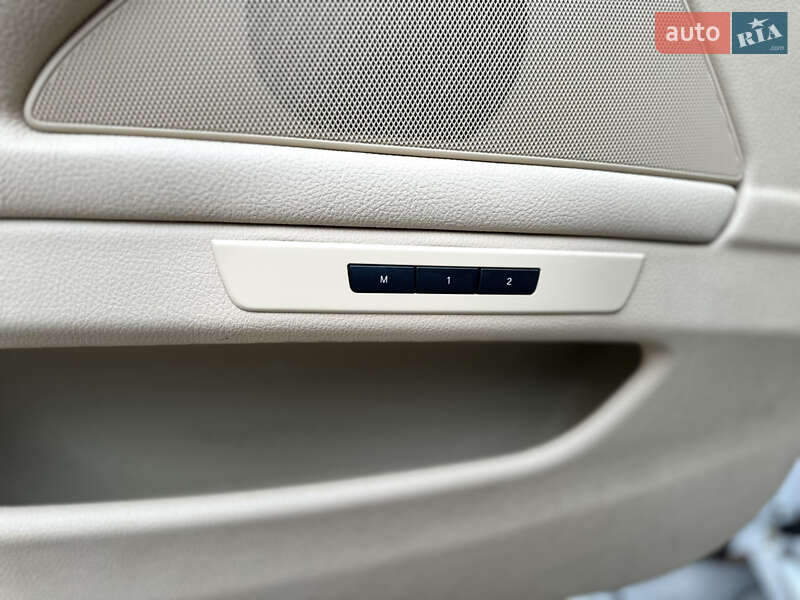 Седан BMW 5 Series 2013 в Дрогобичі