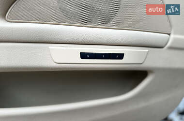 Седан BMW 5 Series 2013 в 