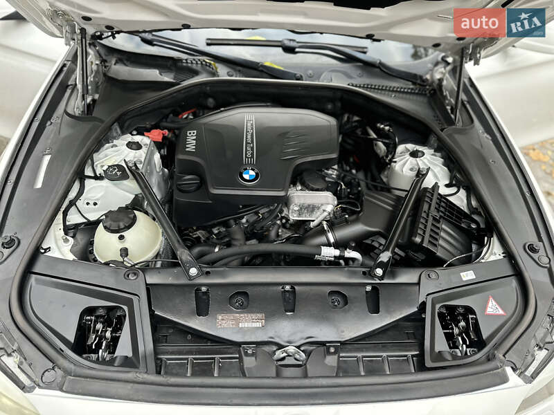 Седан BMW 5 Series 2013 в Дрогобичі