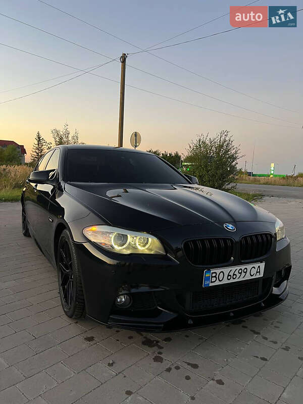 Седан BMW 5 Series 2011 в Бережанах