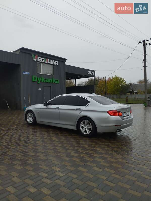 Седан BMW 5 Series 2010 в Полтаве фото 12 Седан BMW 5 Series 2010 в Полтаве