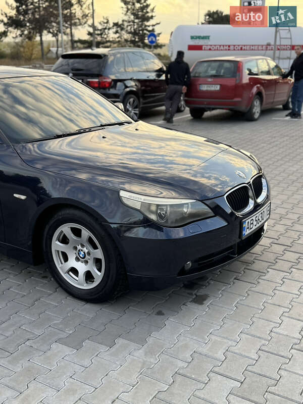 Седан BMW 5 Series 2003 в Ямполе