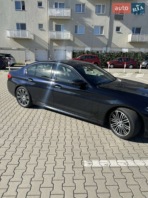 Седан BMW 5 Series 2017 в Львові