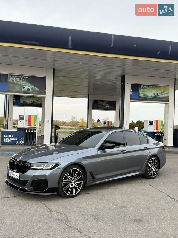 Седан BMW 5 Series 2018 в Дніпрі фото 7 Седан BMW 5 Series 2018 в Дніпрі