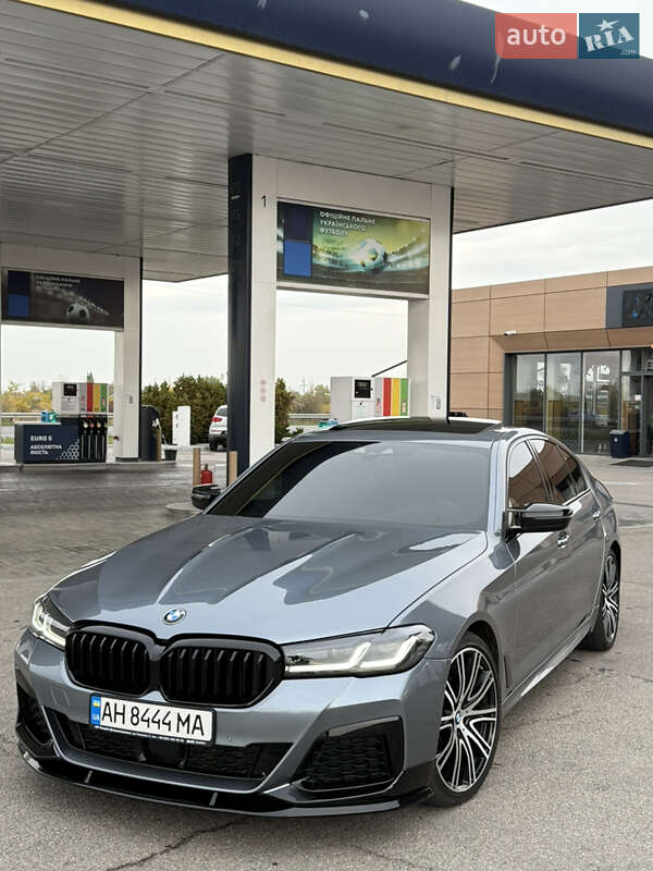 Седан BMW 5 Series 2018 в Дніпрі фото 13 Седан BMW 5 Series 2018 в Дніпрі