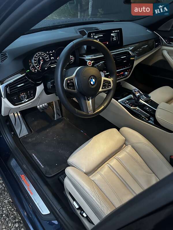 Седан BMW 5 Series 2017 в Киеве фото 11 Седан BMW 5 Series 2017 в Киеве