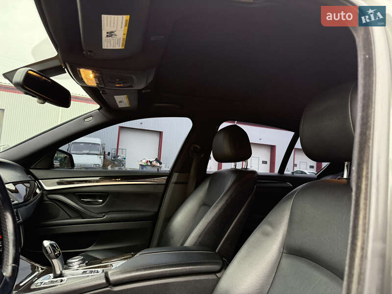 Седан BMW 5 Series 2015 в Сумах