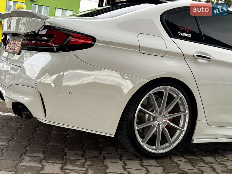 Седан BMW 5 Series 2017 в Тернополе