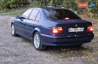 Седан BMW 5 Series 2001 в 