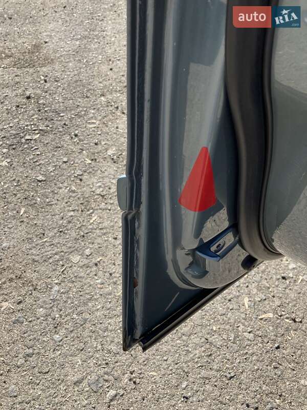 Седан BMW 5 Series 2001 в Киеве