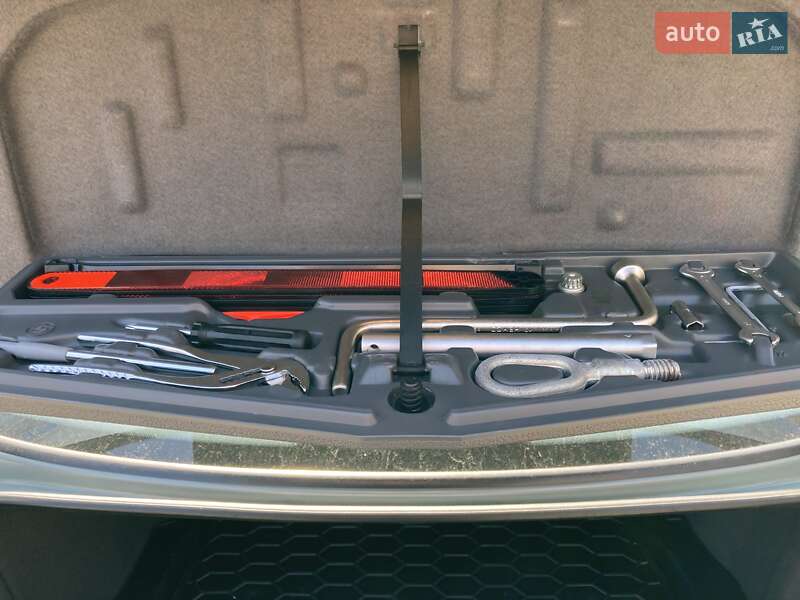 Седан BMW 5 Series 2001 в Киеве