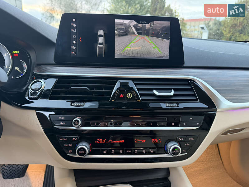 Седан BMW 5 Series 2017 в Львове фото 38 Седан BMW 5 Series 2017 в Львове