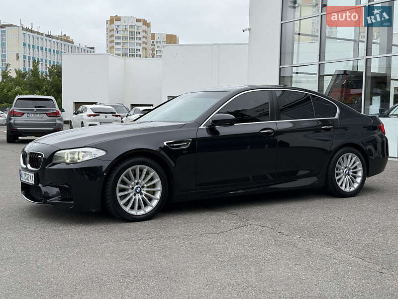 Седан BMW 5 Series 2011 в Харкові