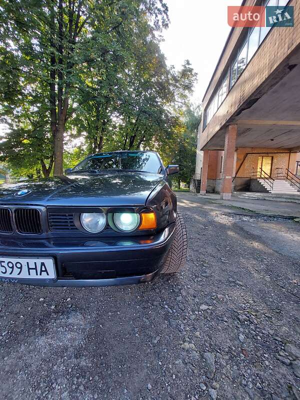 Седан BMW 5 Series 1992 в Каменец-Подольском фото 13 Седан BMW 5 Series 1992 в Каменец-Подольском