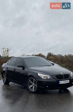 Седан BMW 5 Series 2004 в Охтирці
