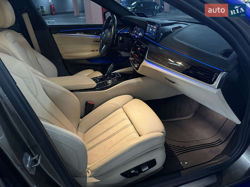 Седан BMW 5 Series 2017 в Киеве фото 21 Седан BMW 5 Series 2017 в Киеве