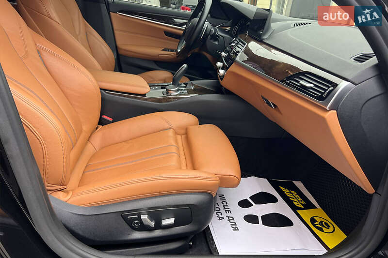 Седан BMW 5 Series 2018 в Ивано-Франковске фото 8 Седан BMW 5 Series 2018 в Ивано-Франковске