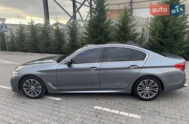 Седан BMW 5 Series 2017 в 