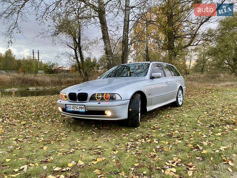 Универсал BMW 5 Series 2001 в Песочине