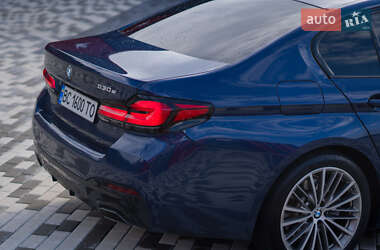 Седан BMW 5 Series 2020 в 