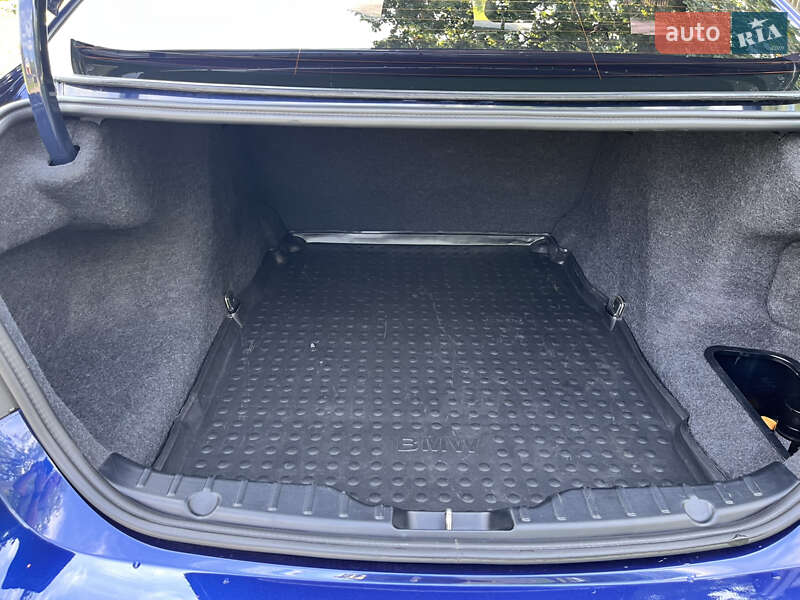 Седан BMW 5 Series 2015 в Харькове фото 18 Седан BMW 5 Series 2015 в Харькове