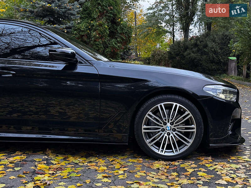 Седан BMW 5 Series 2019 в Киеве фото 2 Седан BMW 5 Series 2019 в Киеве