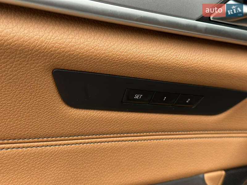 Седан BMW 5 Series 2017 в Мукачево фото 24 Седан BMW 5 Series 2017 в Мукачево