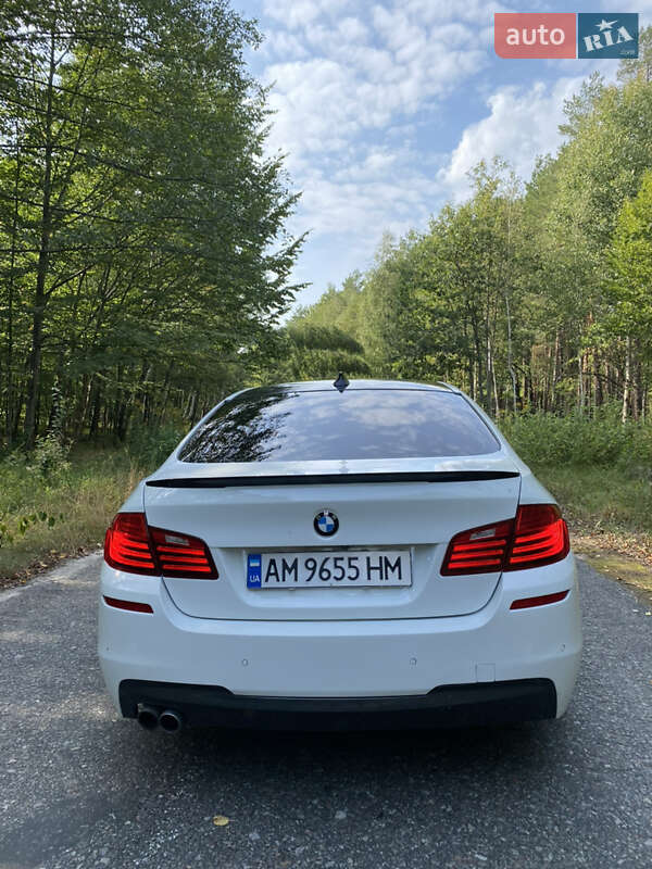 Седан BMW 5 Series 2014 в Радомышле