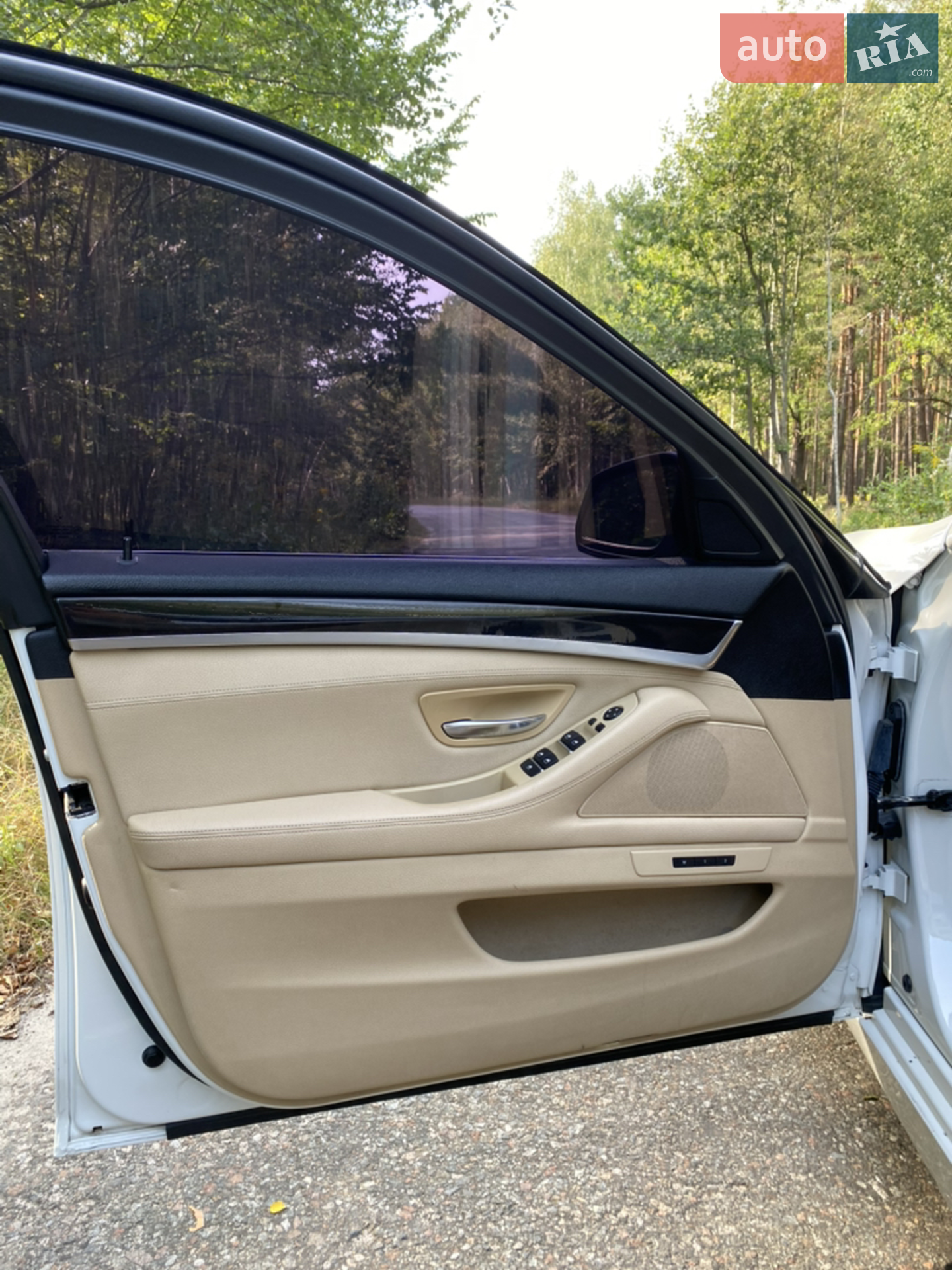 2014 BMW 5er - мініатюра 18