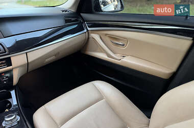 Седан BMW 5 Series 2016 в 